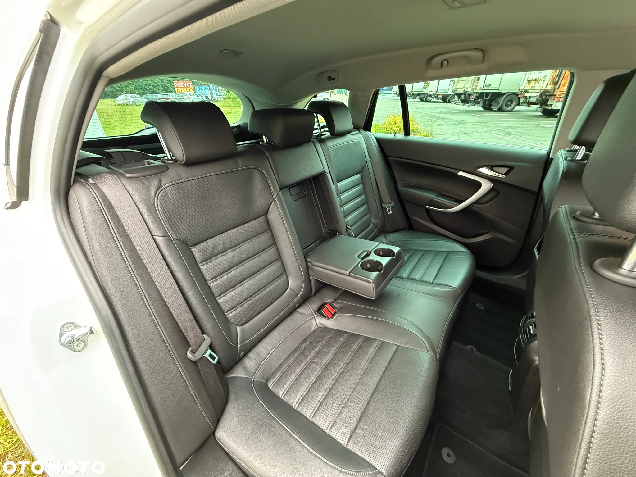 Opel Insignia 2.0 CDTI ecoFLEX Business Cosmo - 35