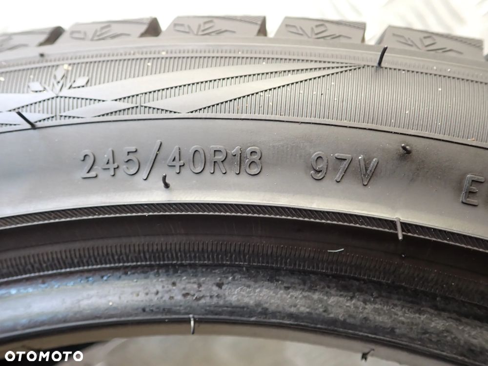 OPONY ZIMOWE TRIANGLE 245/40/18  2024 ROK  4 SZT - 5