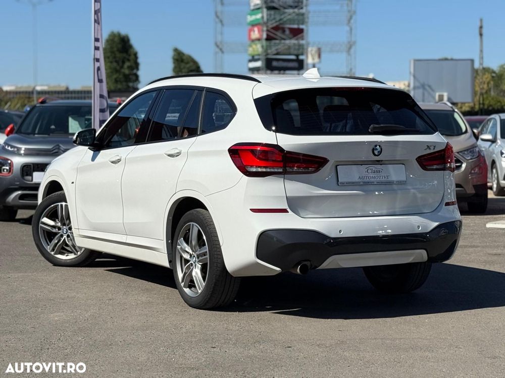 BMW X1 sDrive18d AT - 11