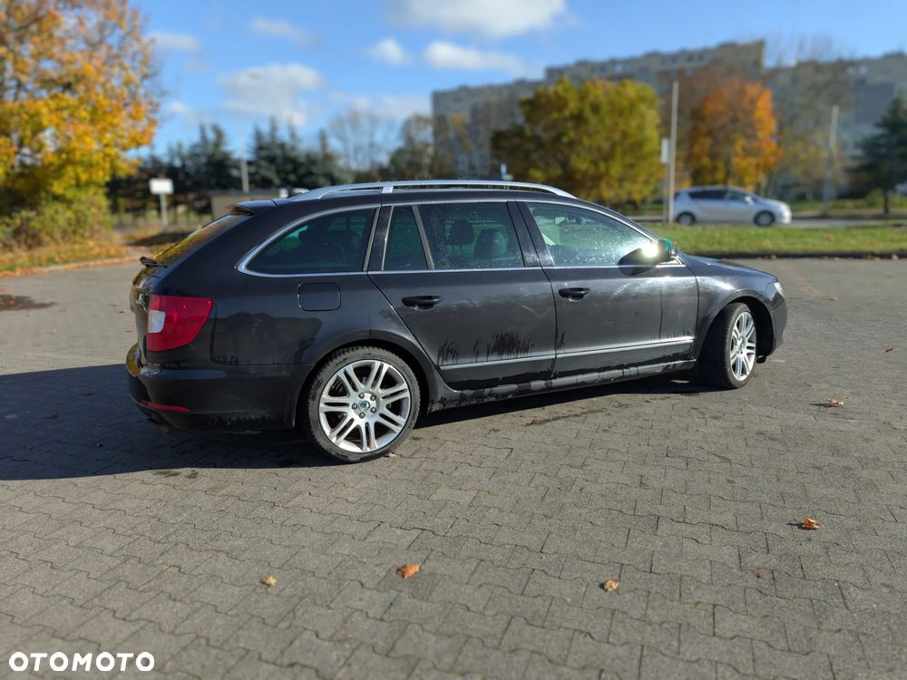 Skoda Superb Combi 2.0 TSI DSG Elegance - 3