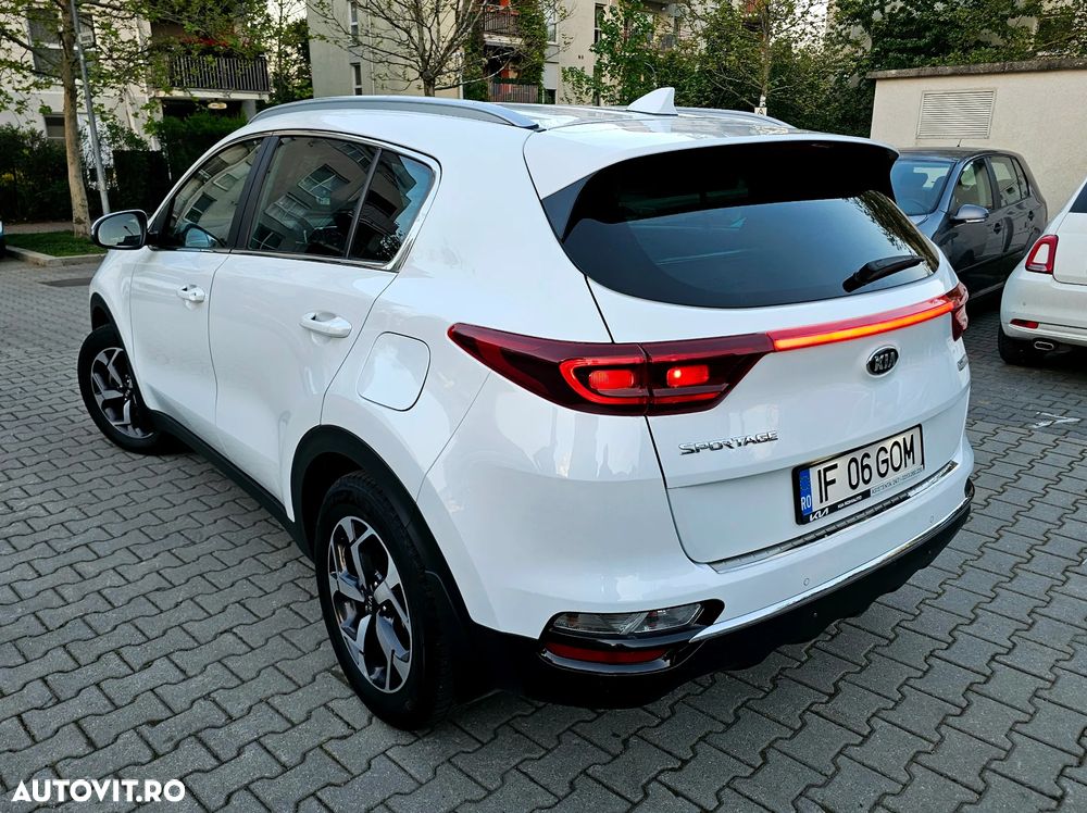 Kia Sportage 1.6 DSL MHEV 7DCT HP 4x2 Plus - 3