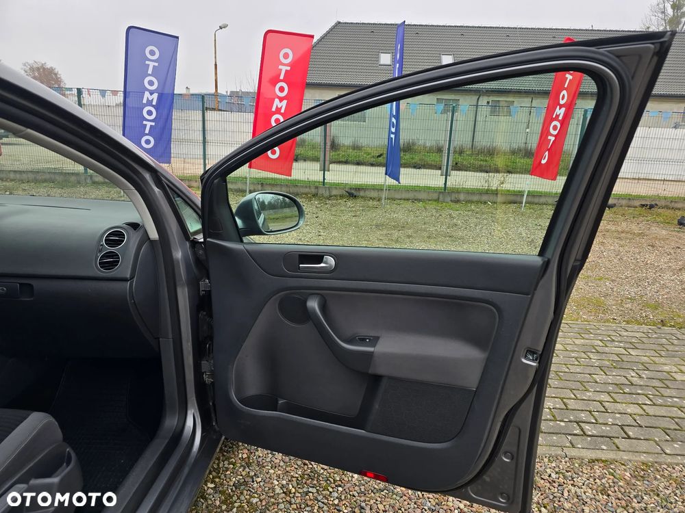 Volkswagen Golf 1.6 United - 14