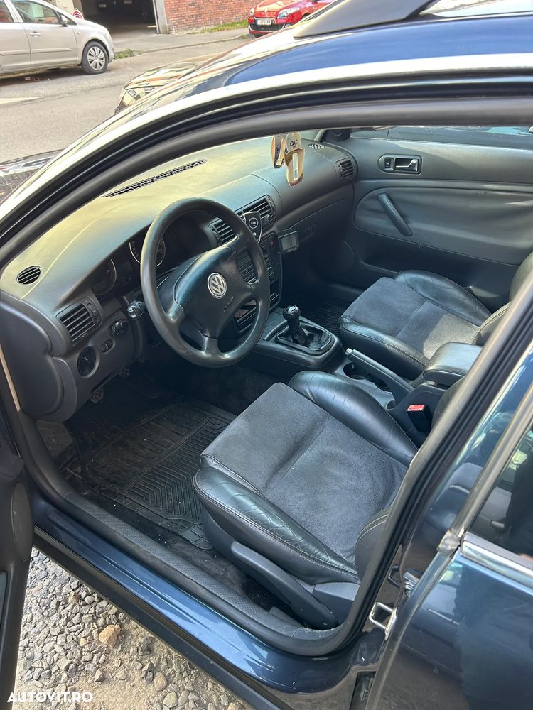 Volkswagen Passat 1.9 TDI - 13