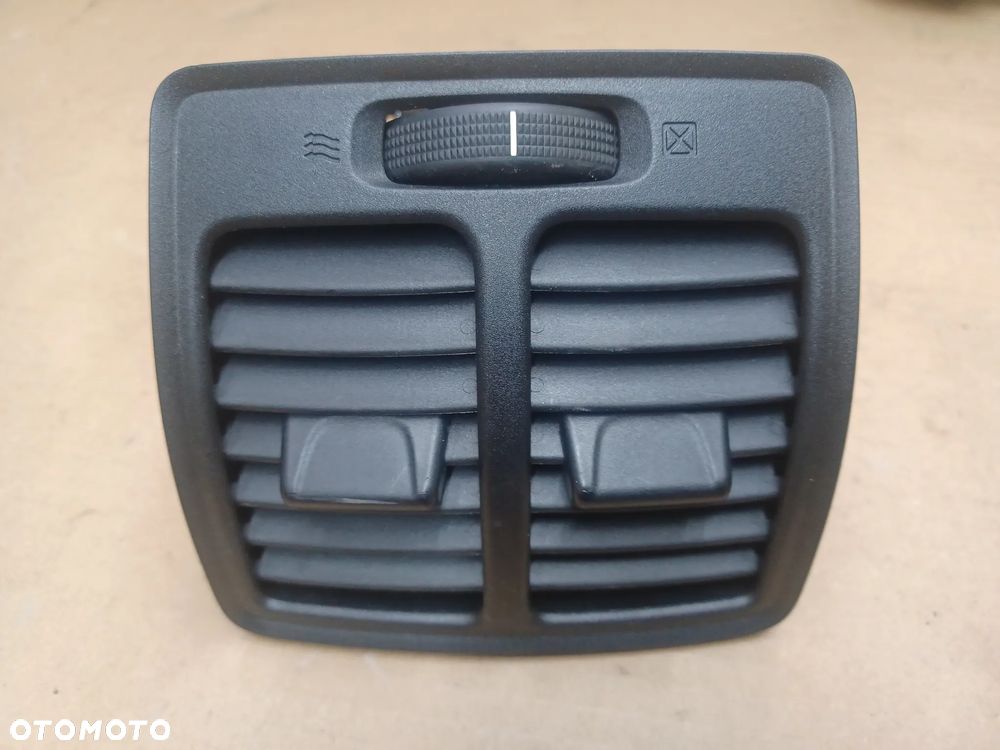 KRATKA NAWIEWU TYŁ KUGA MK2 LIFT AM51R043D38 - 1