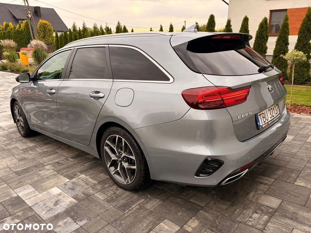 Kia Ceed 1.6 CRDi mHEV GT-Line DCT - 10