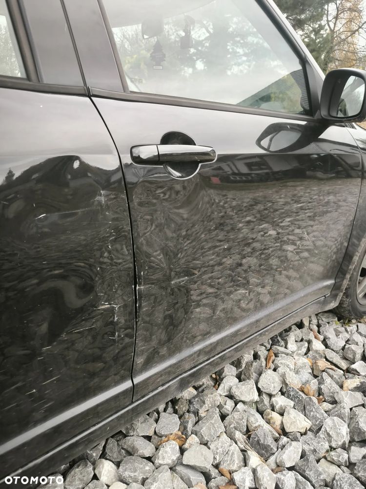 Suzuki Swift 1.3 DDiS GLX / Comfort - 15