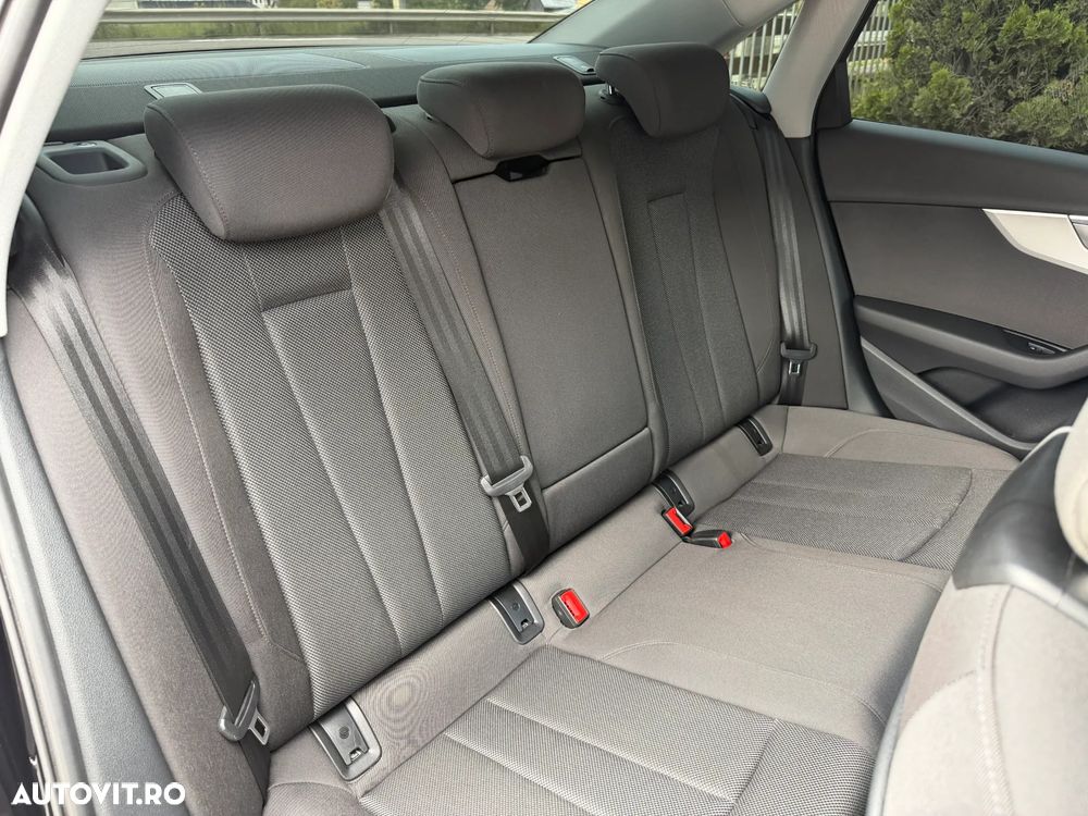 Audi A4 Limuzina 30 TDI S tronic advanced - 20