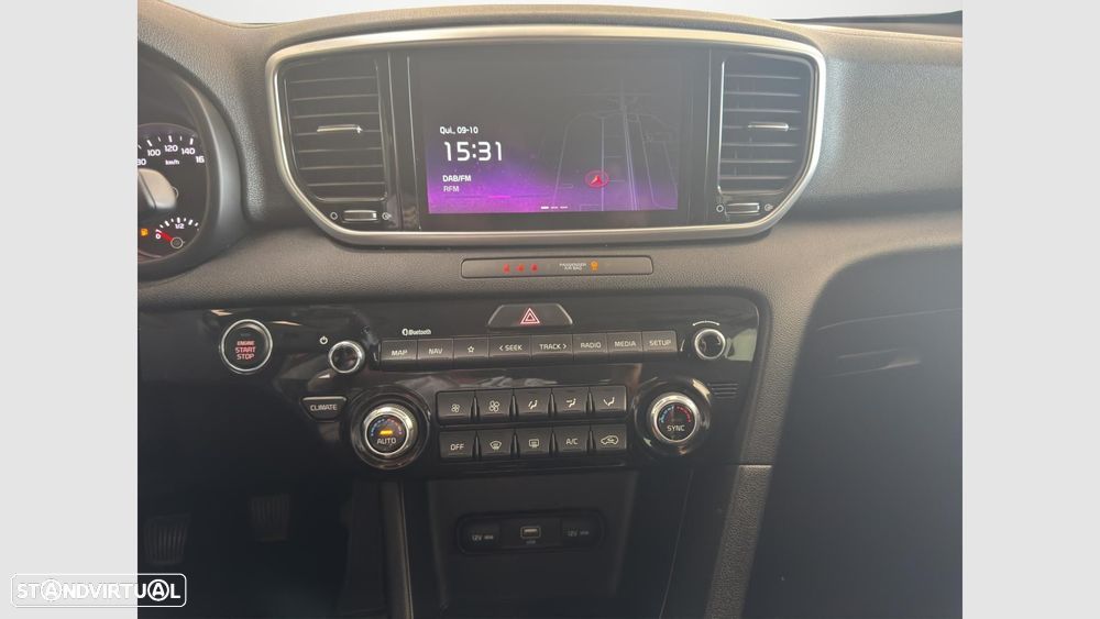 Kia Sportage 1.6 CRDI ISG MHEV Drive - 11
