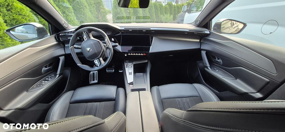 Peugeot 408 1.2 PureTech GT S&S EAT8 - 11