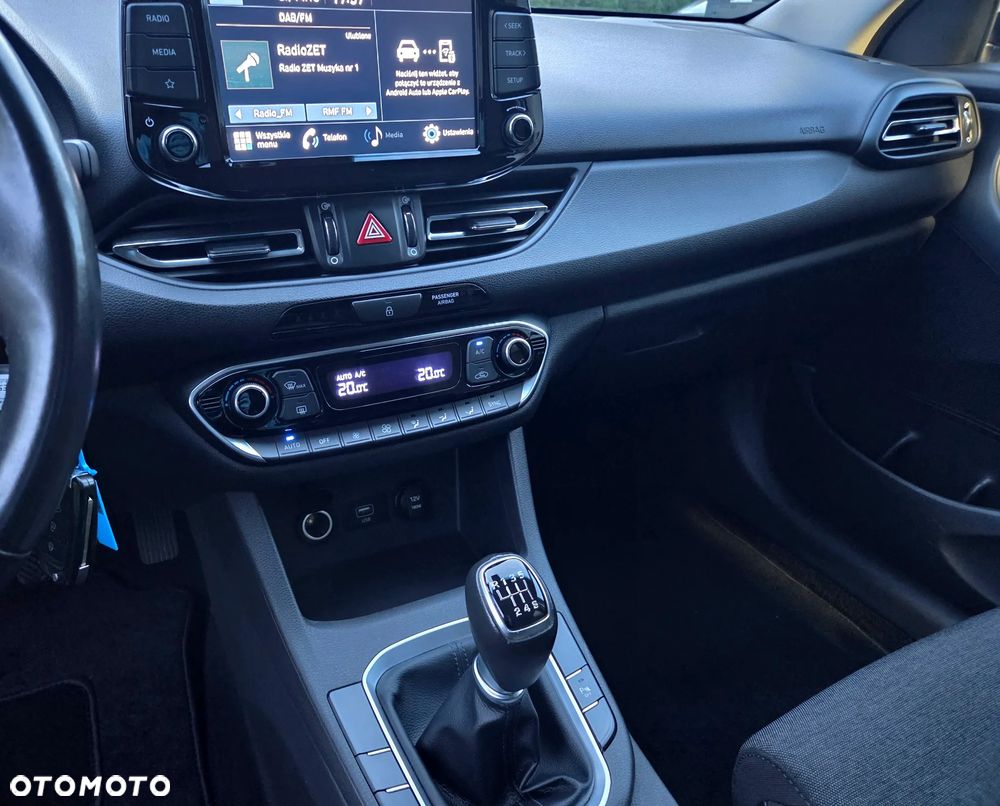 Hyundai i30 1.5 DPI Comfort - 23