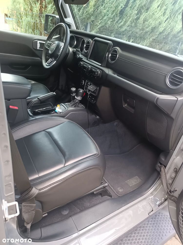 Jeep Wrangler Unlimited 2.0 Turbo PHEV 4xe Sahara - 12