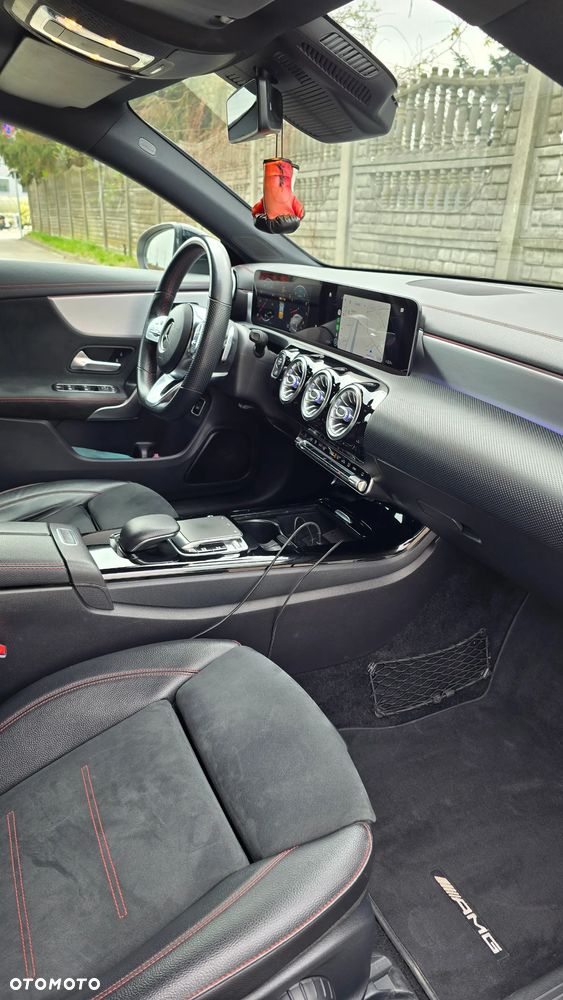 Mercedes-Benz CLA 220 AMG Line 7G-DCT - 18
