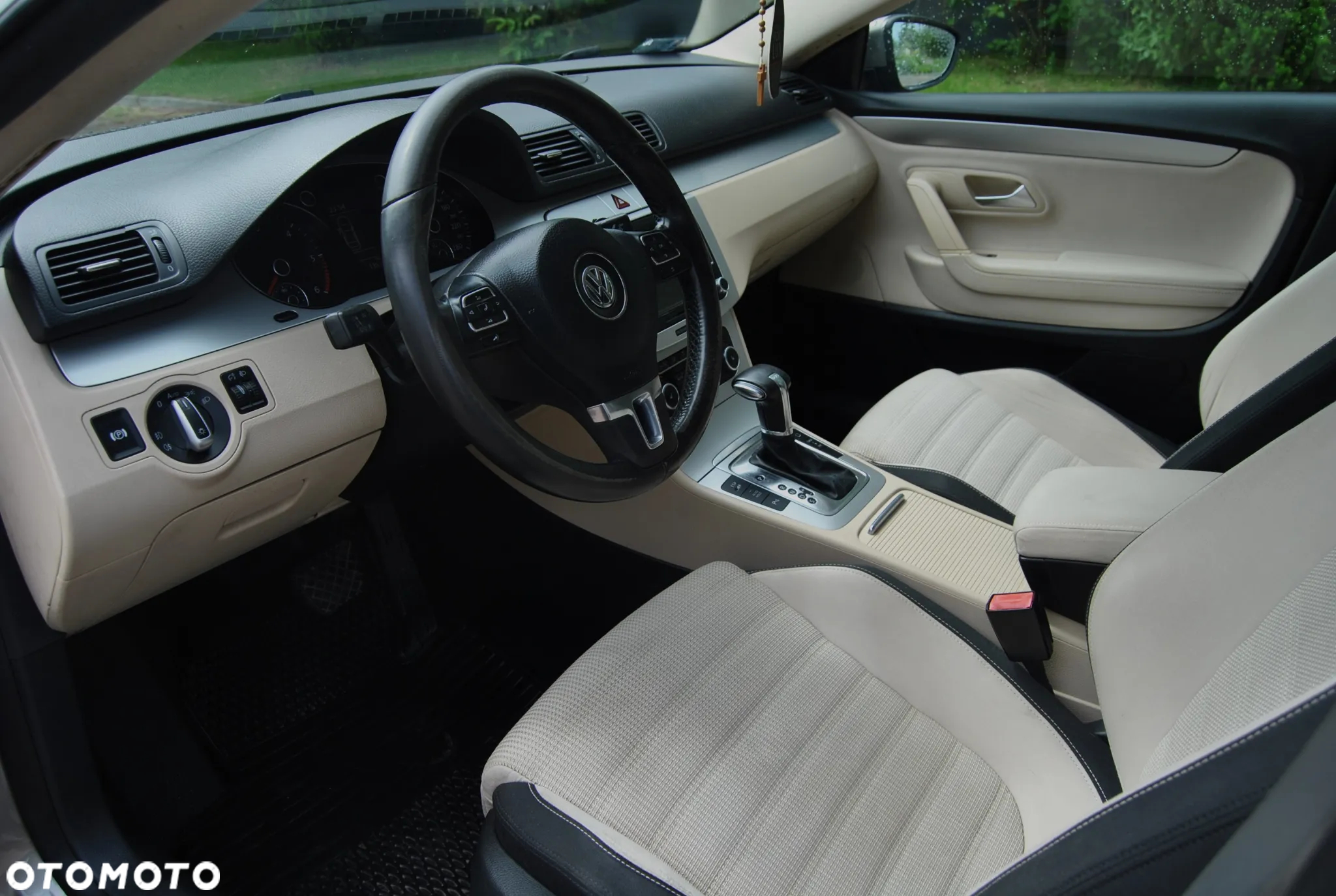 Volkswagen Passat CC 2.0 TDI DPF DSG - 5