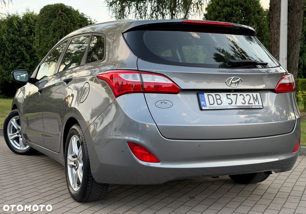 Hyundai i30 1.4 Fifa World Cup Edition - 29