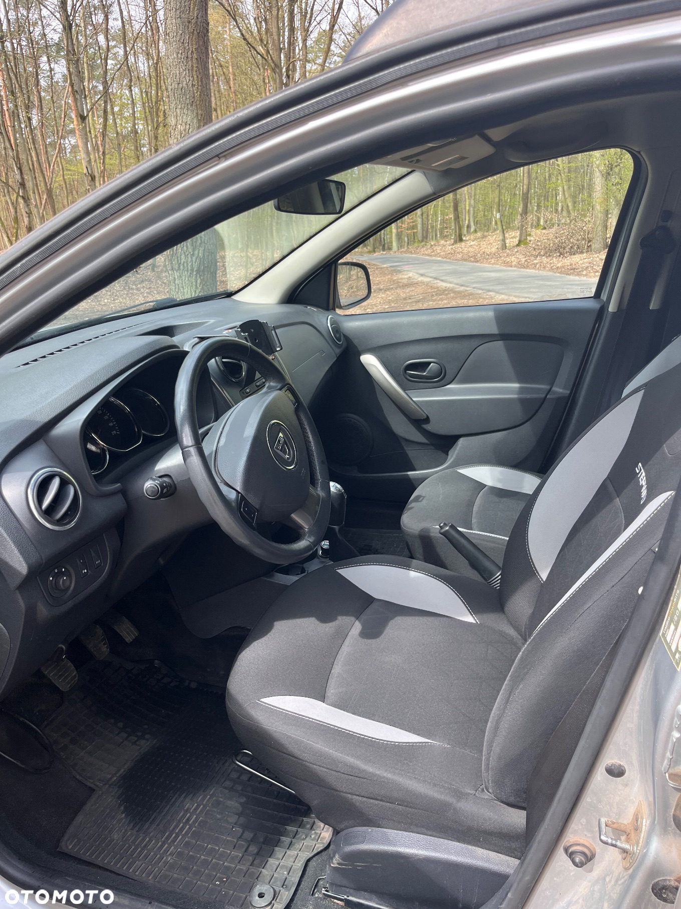 Dacia Sandero - 2