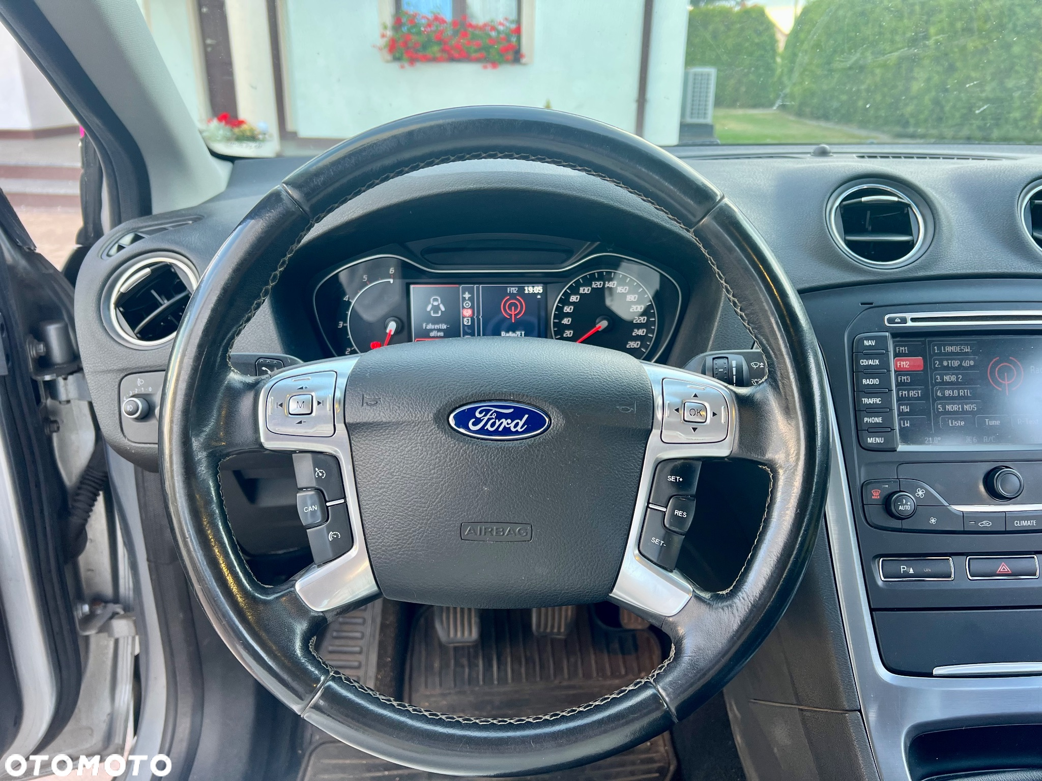 Ford Mondeo 2.0 TDCi Titanium - 14