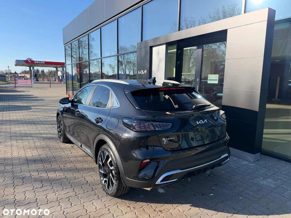 Kia XCeed 1.6 T-GDI Tribute DCT - 3