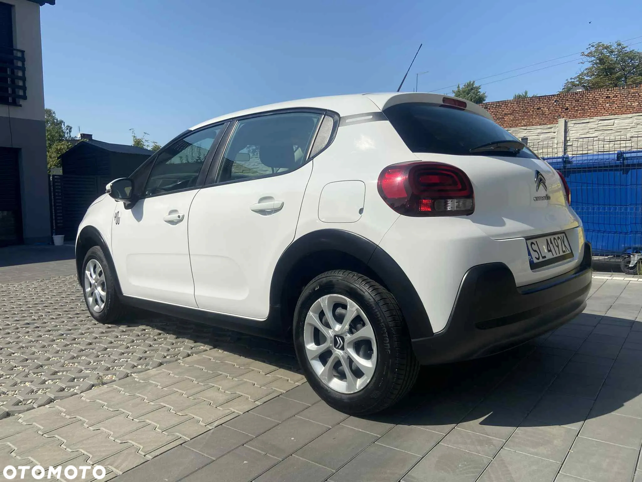 Citroën C3 1.2 PureTech Shine - 4