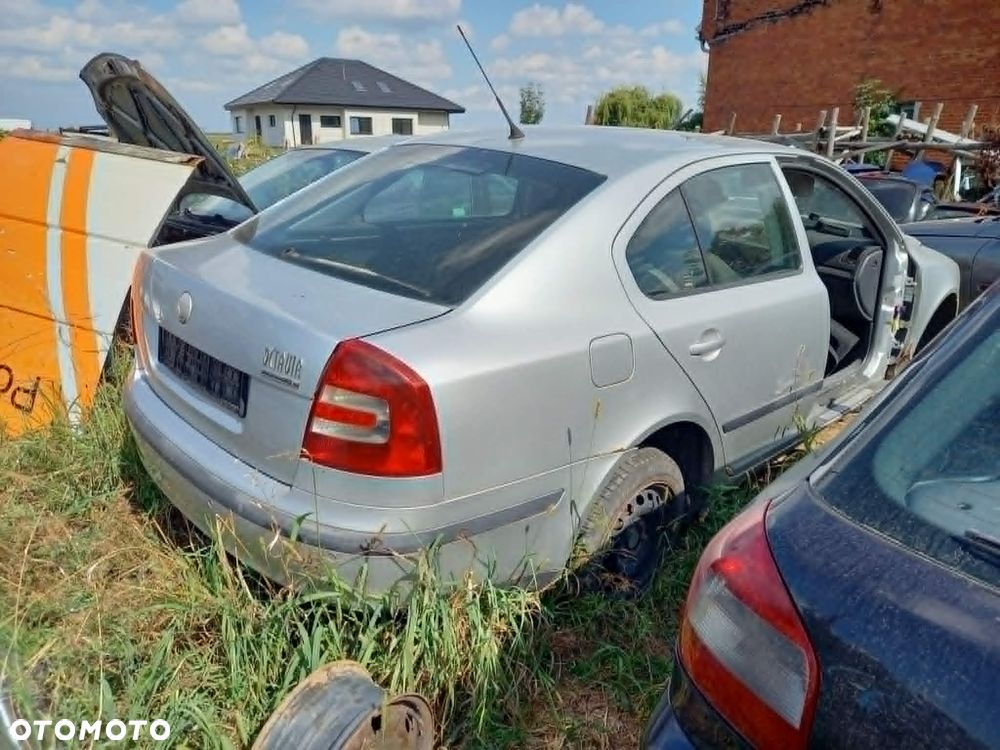 części do  Skoda Octavia II 5-drzwi 2.0 tdi maska klapa zderzak silnik skrzynia - 1