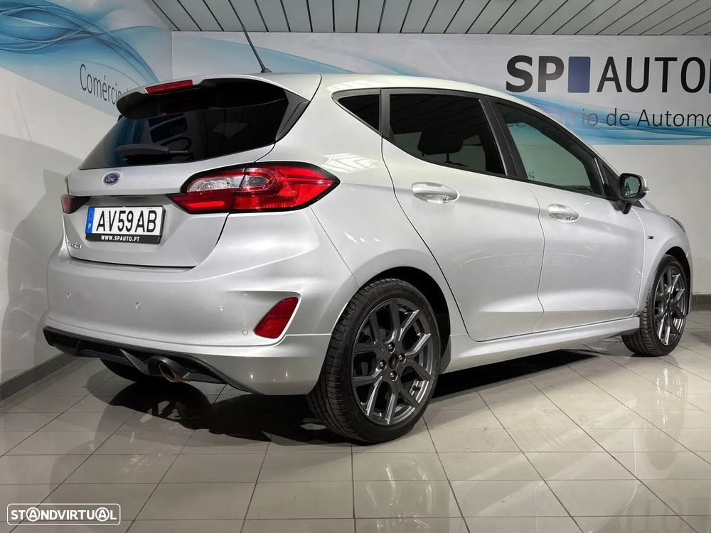 Ford Fiesta - 5