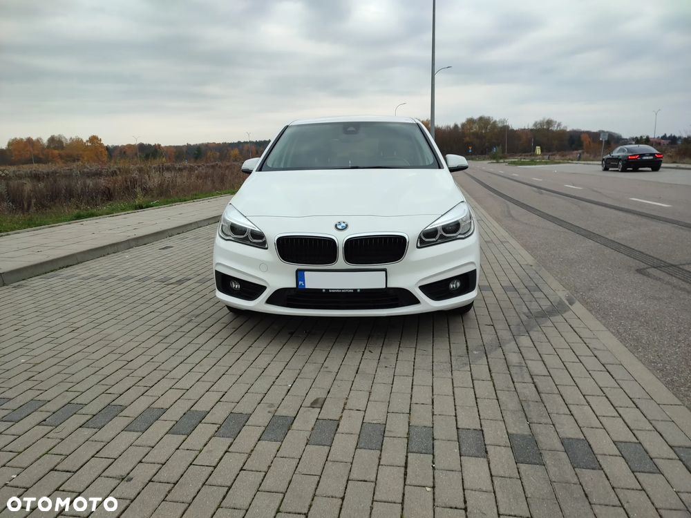 BMW Seria 2 218i Luxury Line - 9