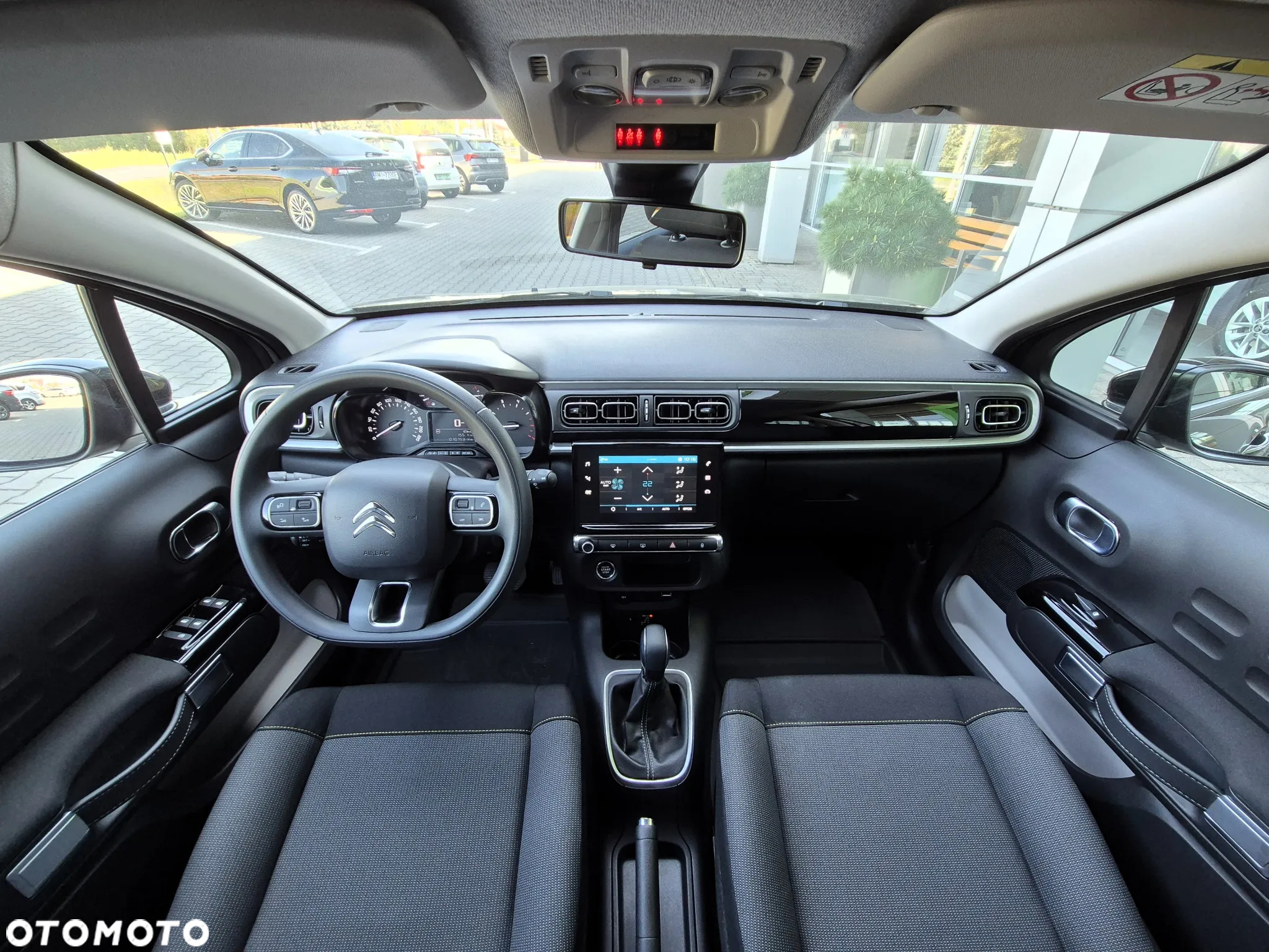 Citroën C3 1.2 PureTech Shine EAT6 - 20
