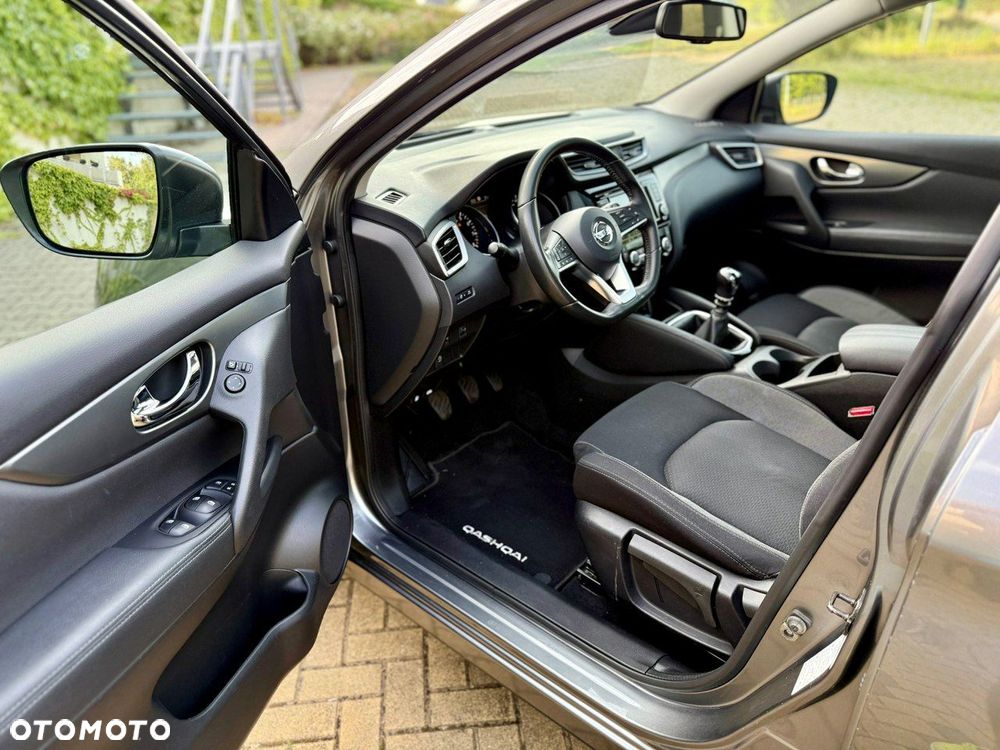 Nissan Qashqai 1.3 DIG-T Tekna+ - 5