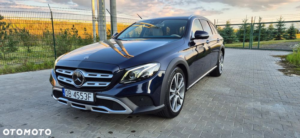 Mercedes-Benz Klasa E 220 d 4Matic T All-Terrain 9G-TRONIC Exclusive - 1