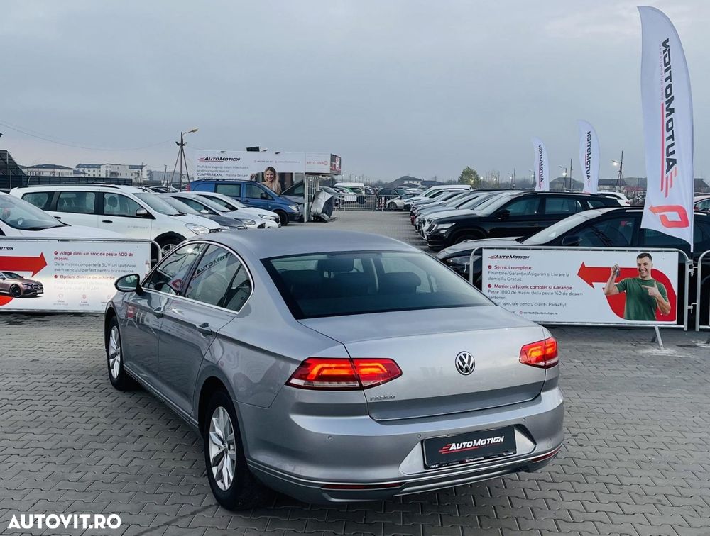 Volkswagen Passat - 2