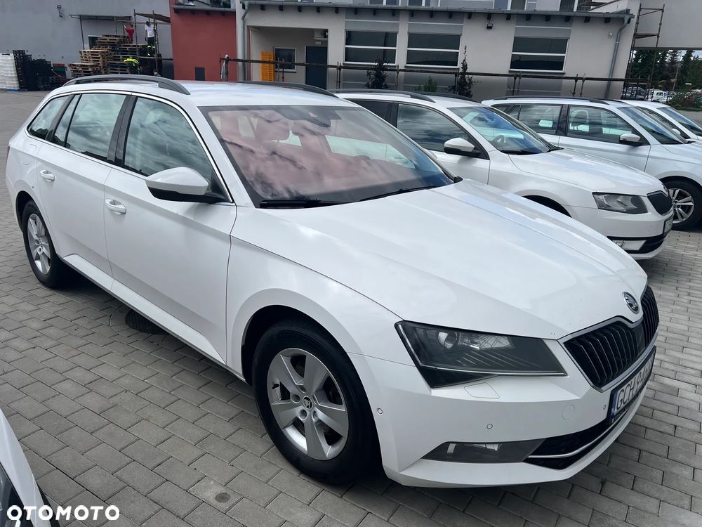 Skoda Superb 2.0 TDI Ambition DSG - 3