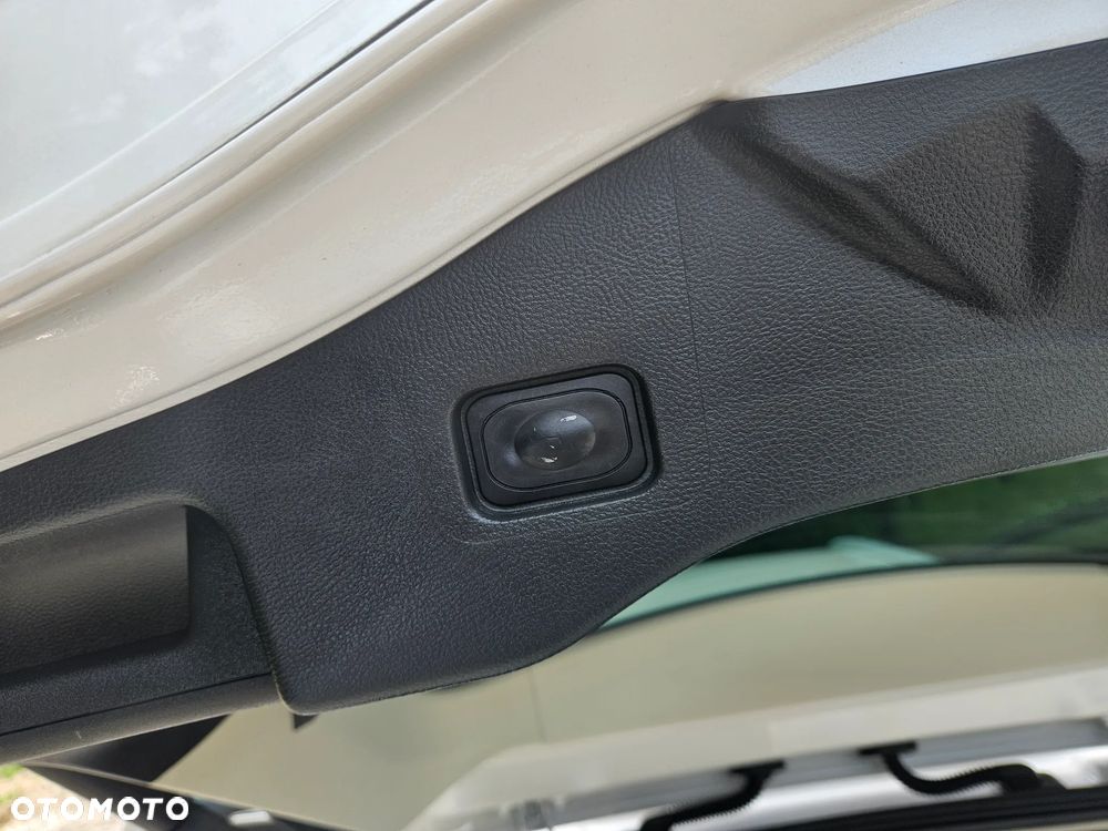 Ford Mondeo - 14