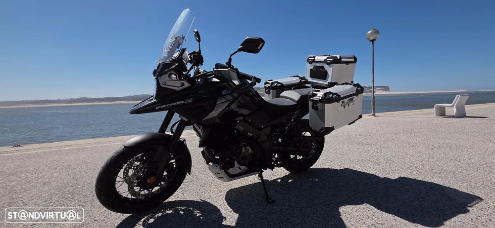 Suzuki v-strom DL 1050 - 1