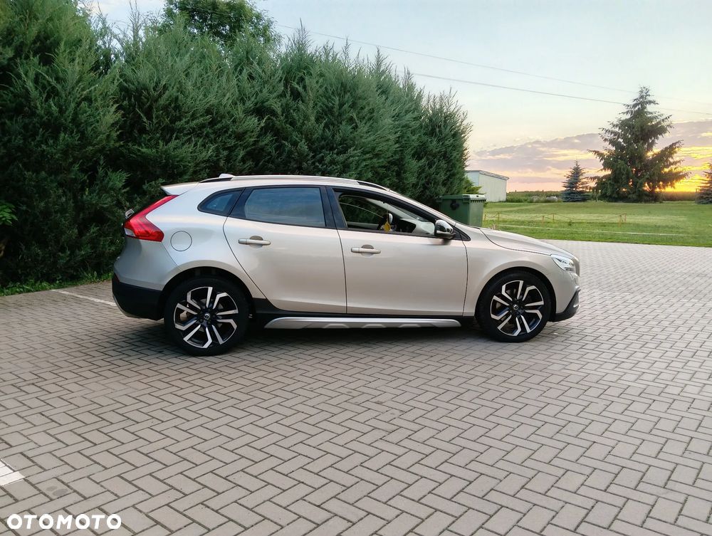 Volvo V40 D2 Drive-E Dynamic Edition - 23