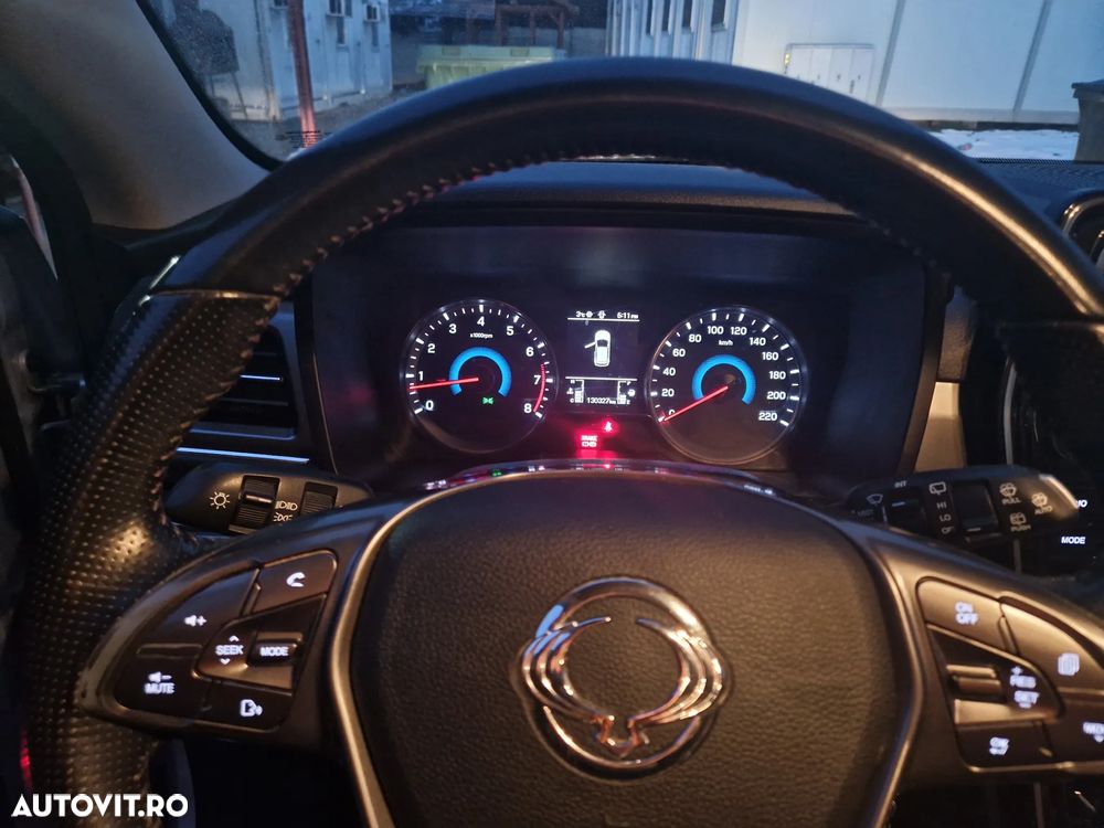 SsangYong Tivoli e-XGi 160 2WD Start/Stop Flow - 13