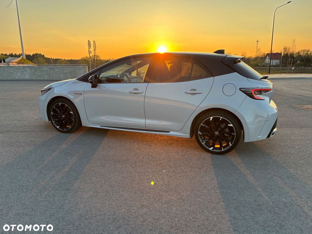 Toyota Corolla 2.0 Hybrid GR Sport - 17