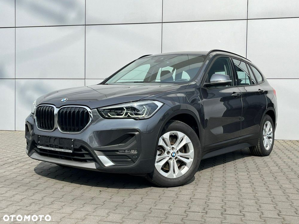BMW X1 xDrive25e Advantage - 2