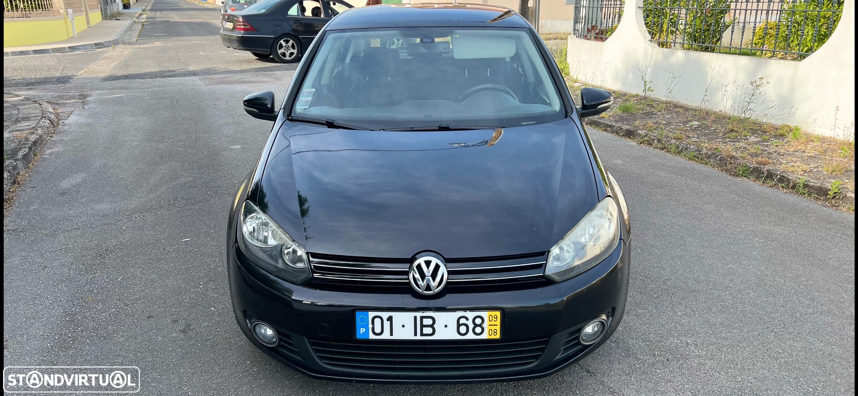 VW Golf 2.0 TDi Confortline - 1