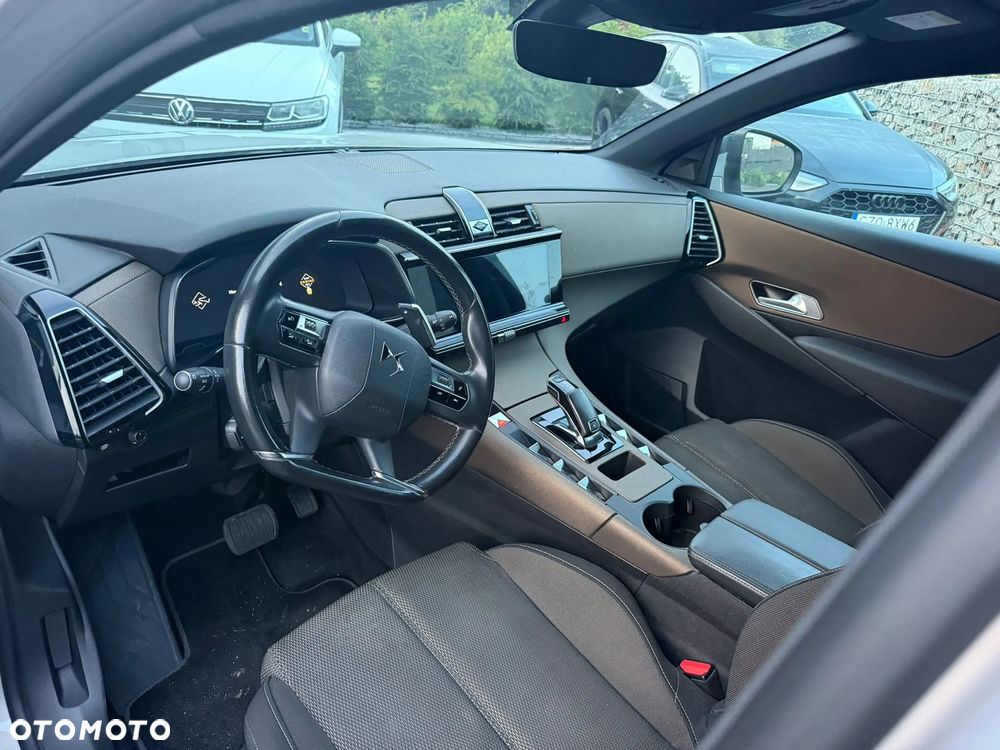 DS Automobiles DS 7 Crossback 1.5 BlueHDi Bastille + - 22