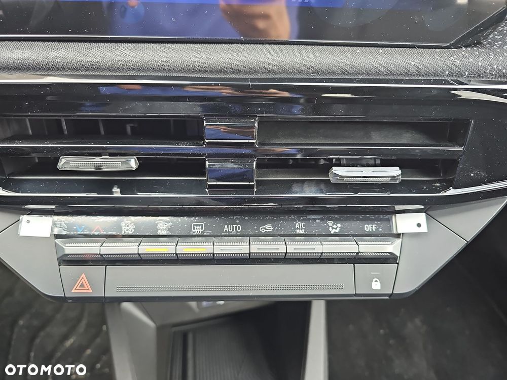 Renault Clio 1.2 TCe Techno - 17