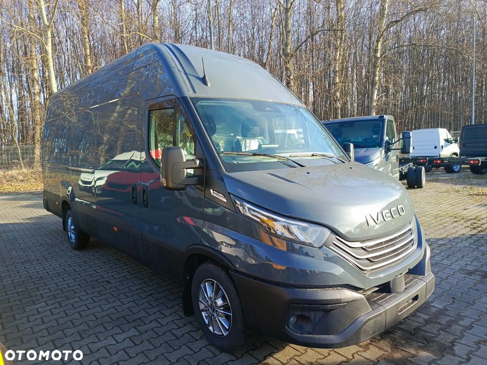 Iveco Daily / Pewny partner w biznesie ! - 11