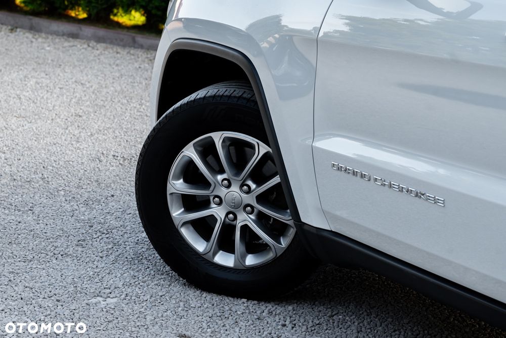 Jeep Grand Cherokee - 11
