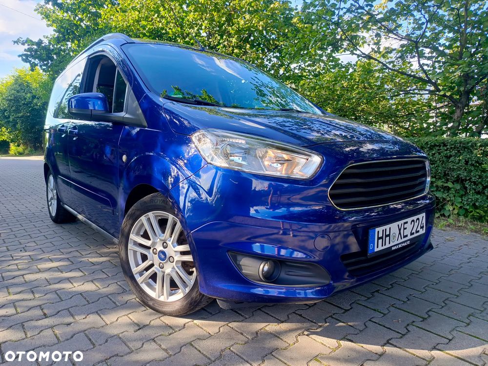 Ford Tourneo Courier 1.0 EcoBoost Titanium - 4