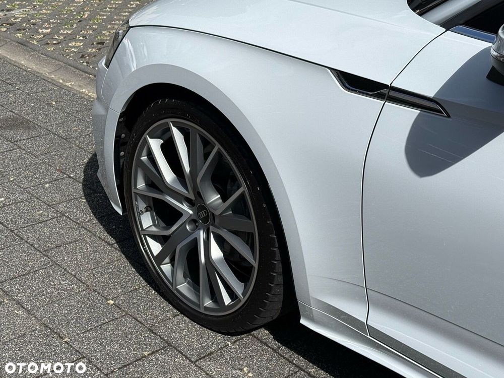 Audi A5 Cabrio - 16