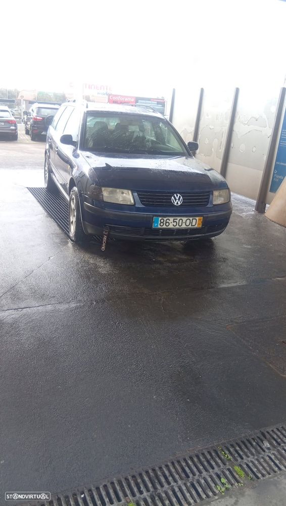 VW Passat Variant 1.9 TDi Confortline - 6