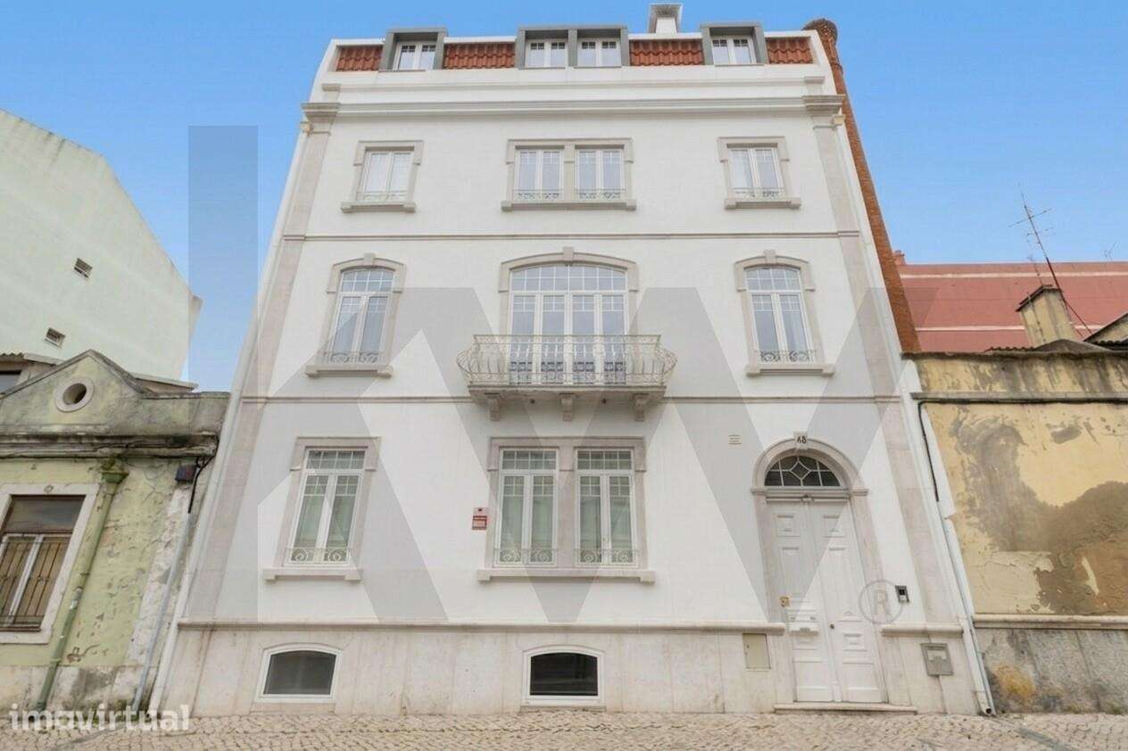Apartamento T2 Exclusivo em Prédio com Piscina | Acabamentos de alto p - Grande imagem: 2/33