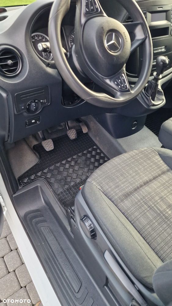 Mercedes-Benz Vito - 6