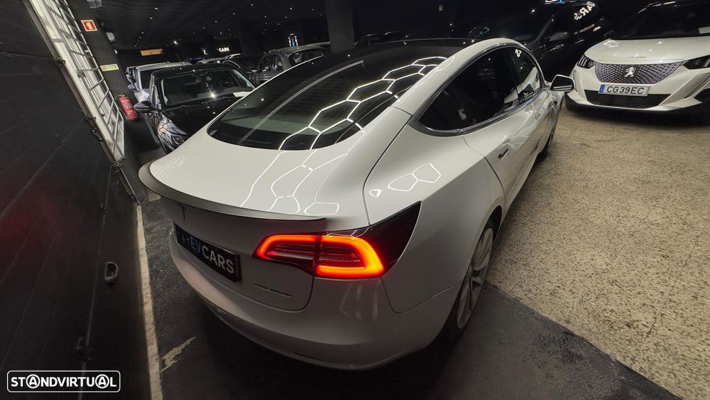 Tesla Model 3 Performance Dual Motor AWD - 6