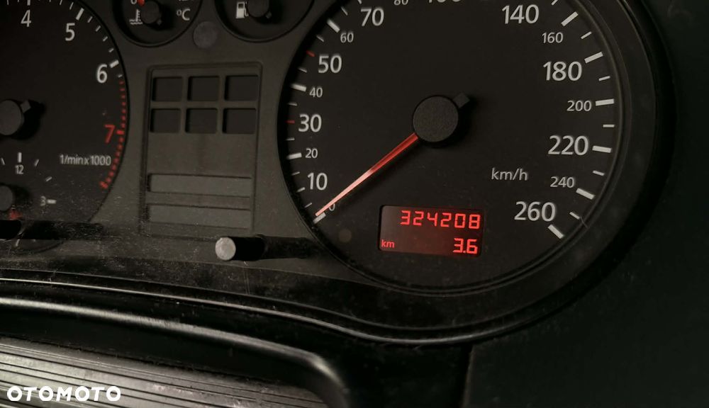 Audi A3 3-drzwiowe - 6