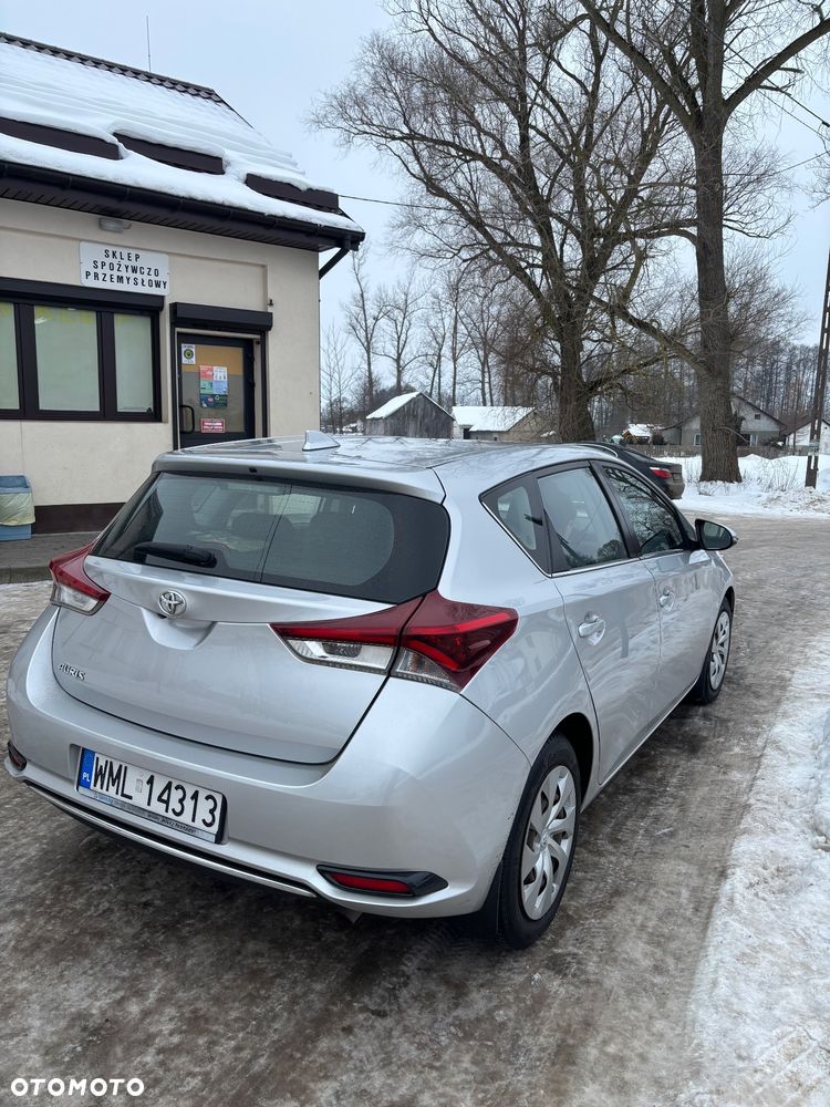 Toyota Auris 1.6 Comfort - 3