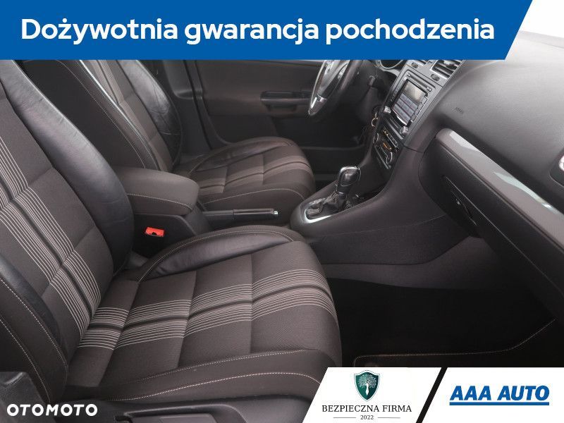 Volkswagen Golf Variant - 10